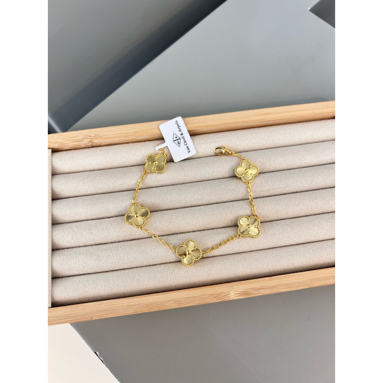 Marka Model İthal Seri Gold Yonca Bileklik
