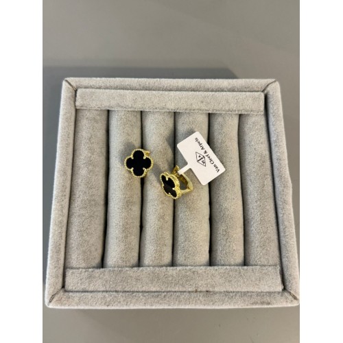 Marka Model İthal Siyah Gold Yonca Küpe