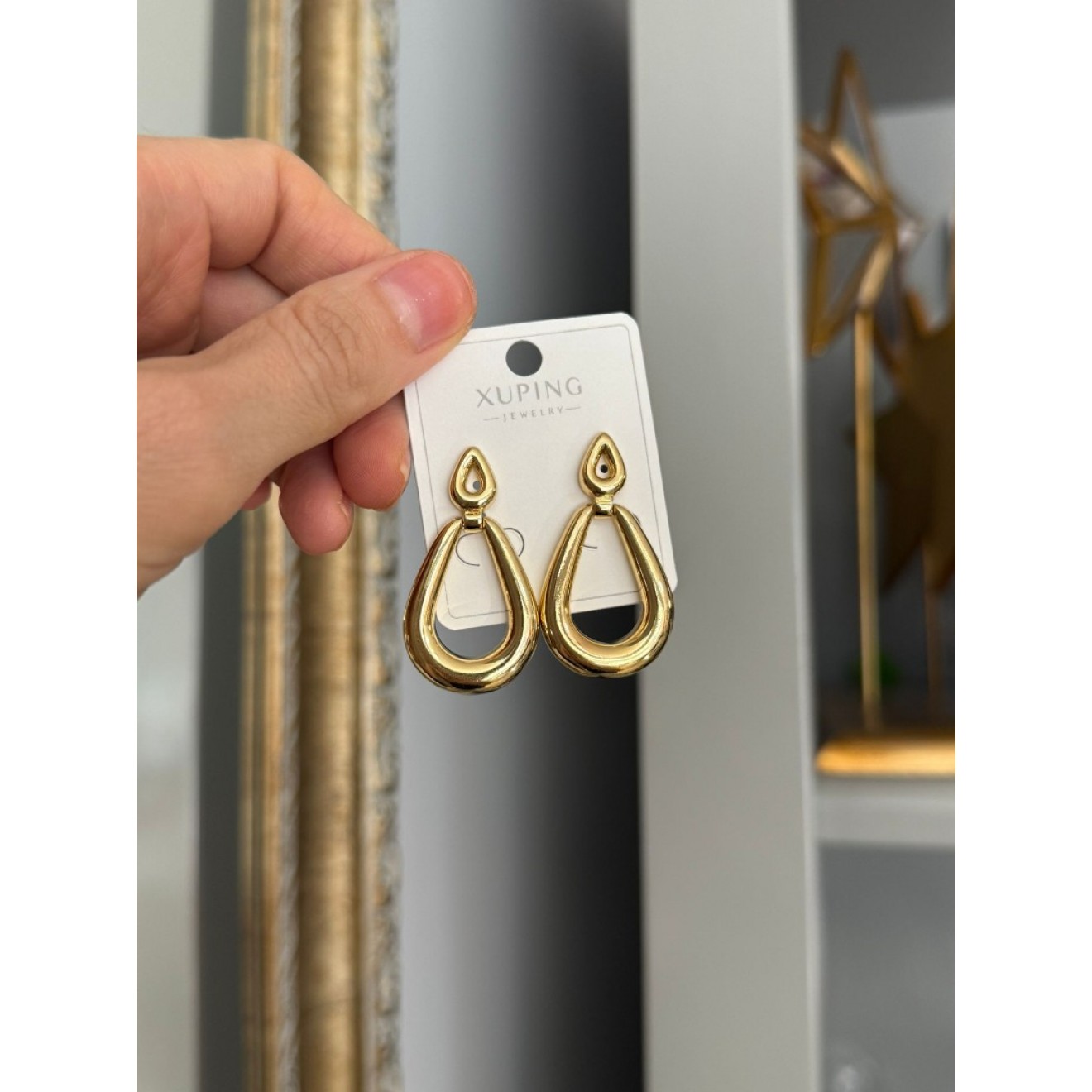 14K Renginde Oval Sallantılı Çelik Küpe