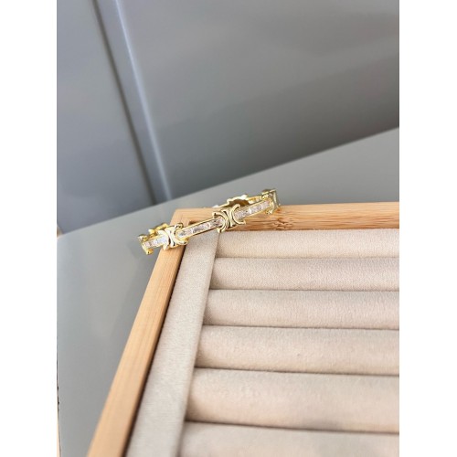 Marka Model Taş Detaylı Gold Bileklik