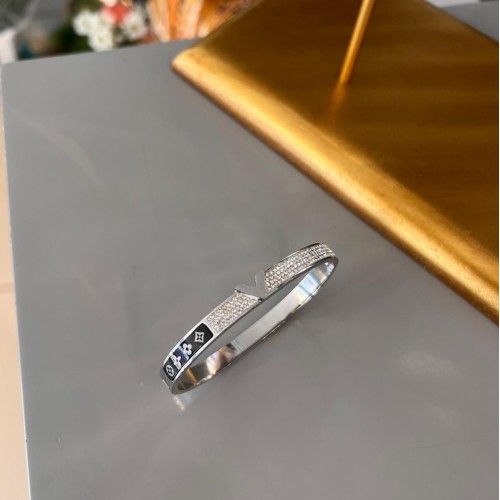 Çelik Marka Model Silver Kelepçe Bilezik