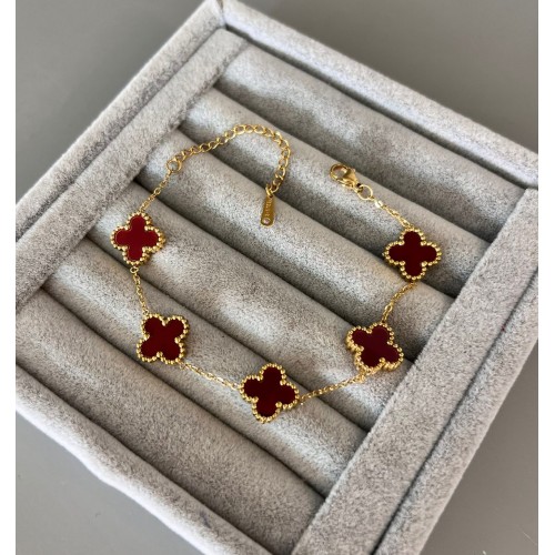 Marka Model Bordo Yonca Bileklik